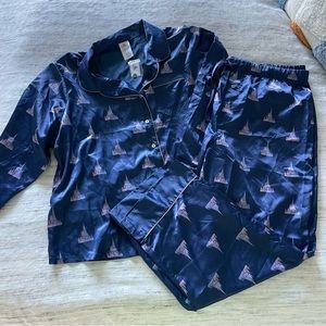 NWT Walt Disney World 50th Anniversary Satin Pajama Set